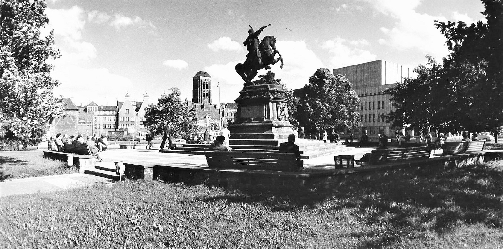 Plik:Pomnik Jana Sobieskiego 1973.jpeg – Encyklopedia Gdańska