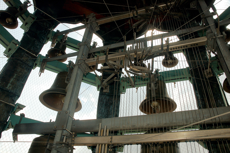 Plik:Carillon w Ratuszu Głównego Miasta.JPG
