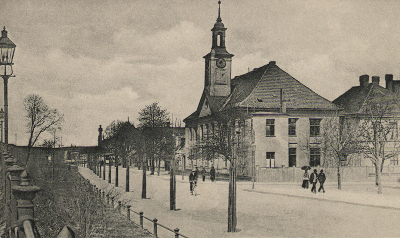 Plik:Szpital Miejski (Lazaret przy Bramie Oliwskiej), około 1895.JPG