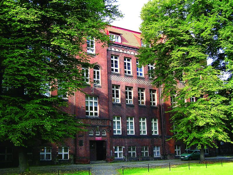 Plik:Pedagogiczna Biblioteka Wojewódzka w Gdansku.jpg