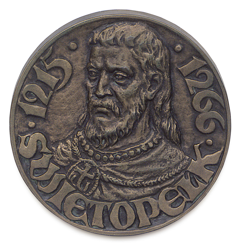 Plik:Medal z okazji 700-lecia śmierci Świętopełka, Anna Pietrowiec i Krystyna Kręcicka, awers, 1966 .JPG