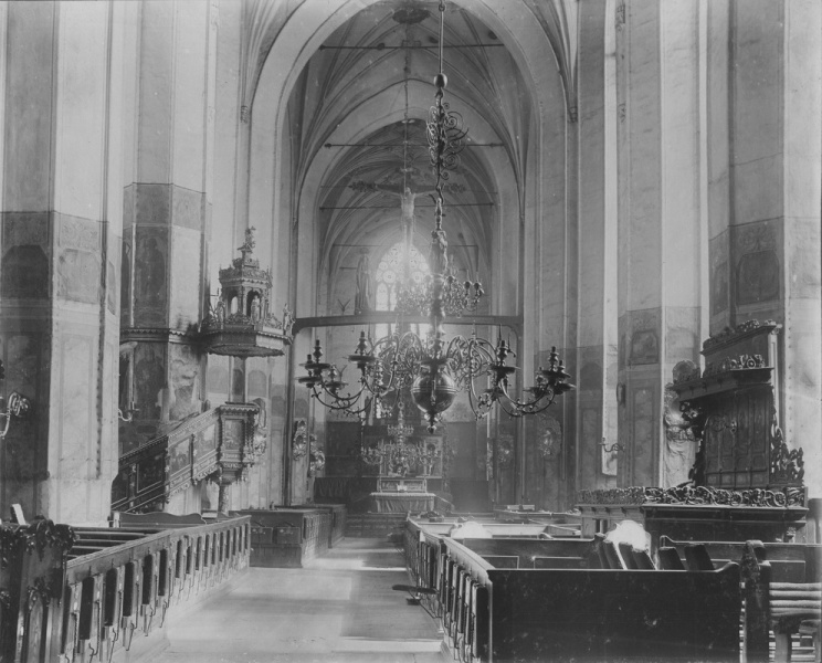 Plik:1 Kościół św. Jana, 1901.jpg
