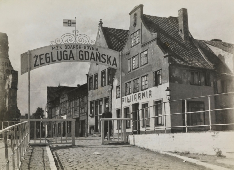 Plik:Żegluga Gdańska około 1950.jpg