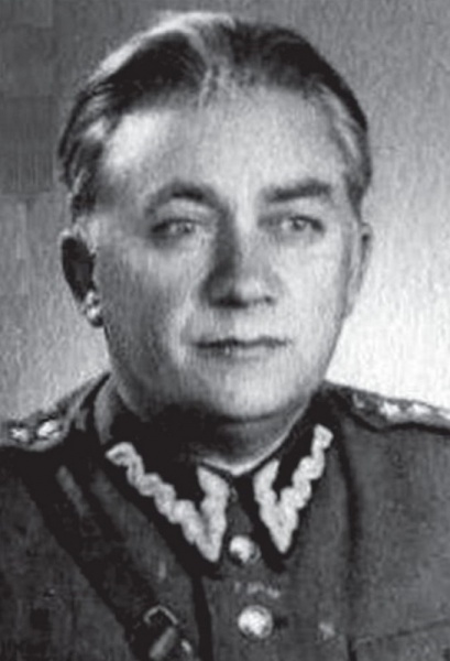 Plik:Adolf Malinowski 1945.jpg