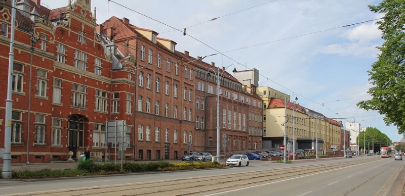 Plik:1 Szpital Wojewódzki.jpg