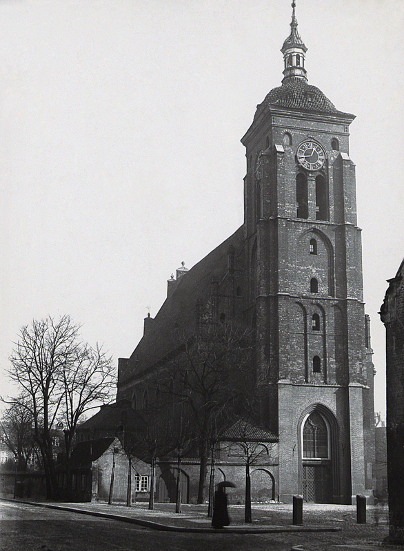 Plik:Kościół św. Bartłomieja, około 1915 .JPG